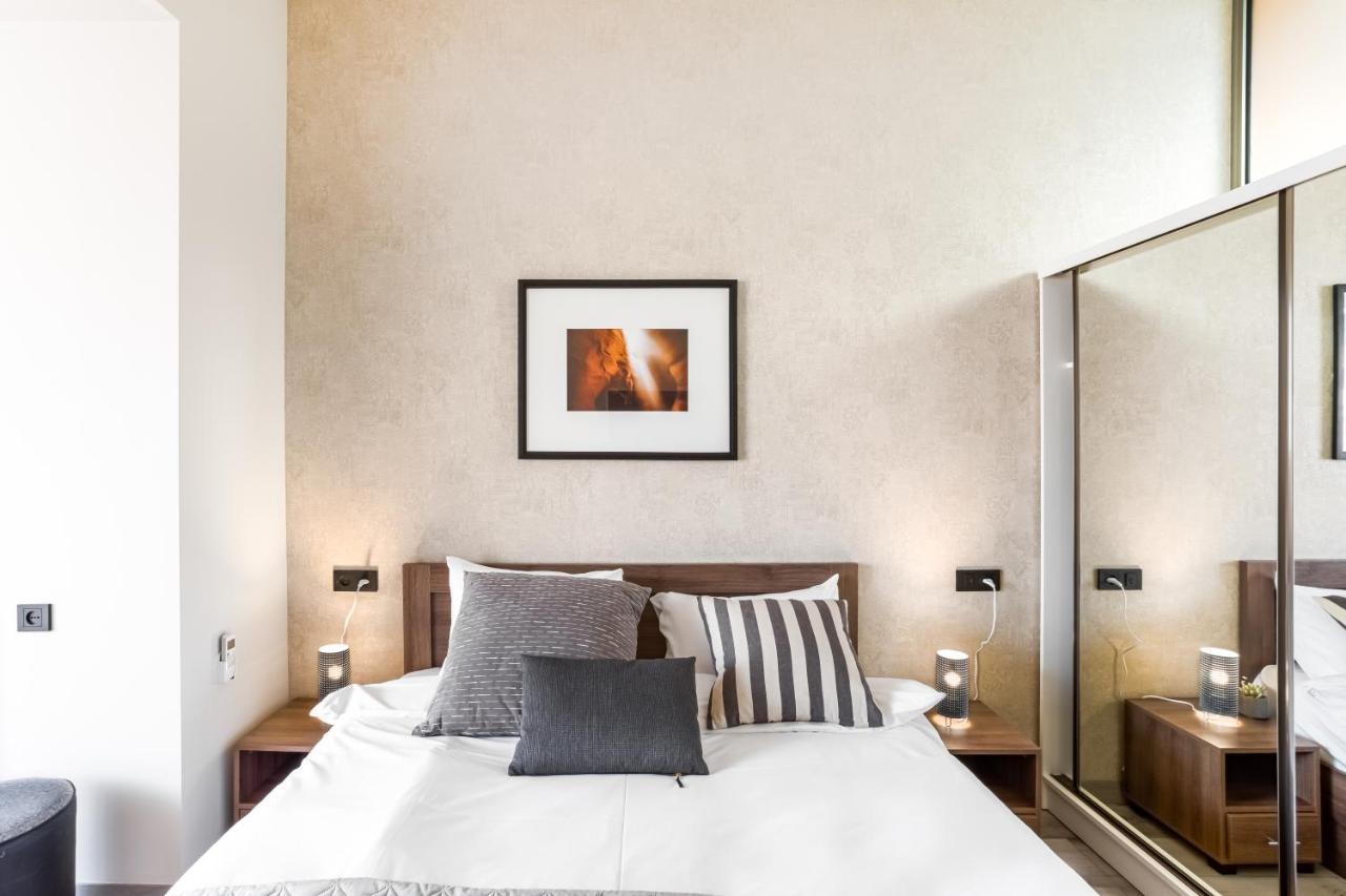 Hotelise I Gin Apartment Jerevan Exteriör bild
